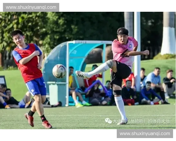 青海西宁城市足球联赛激发全民运动热情助推地方体育事业发展